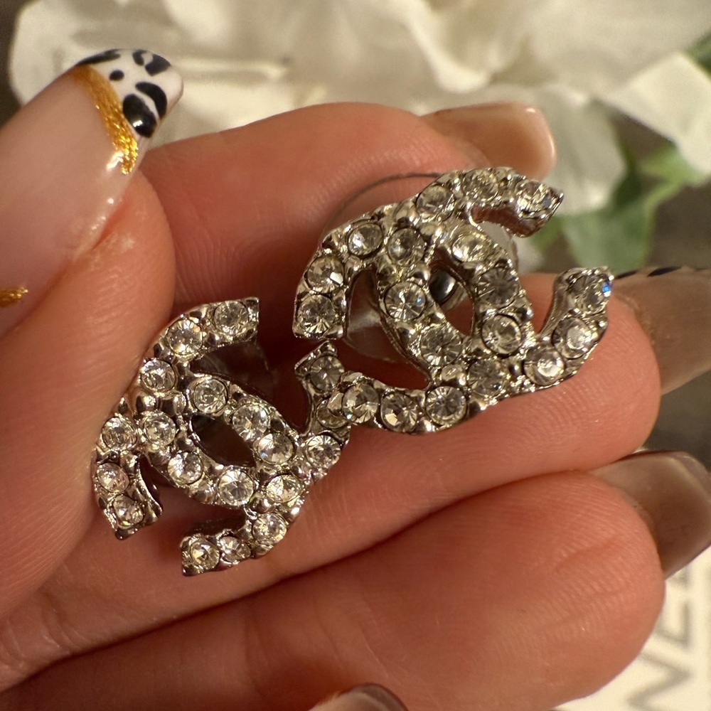 CHANEL Silver Crystal CC Stud Earrings - Picture 3 of 10